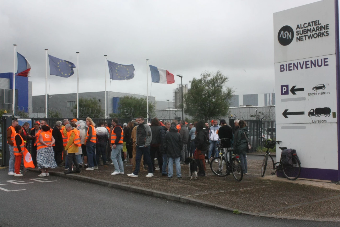 Les patrons veulent museler l'expression syndicale Industrie Luttes Syndicalisme Calais 