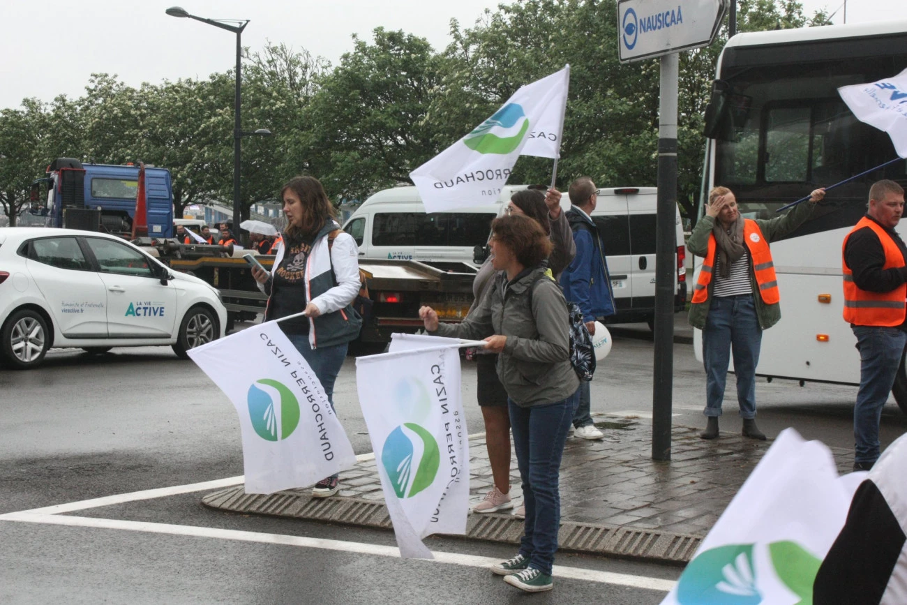 L'humain d'abord au cœur de leur lutte Luttes Manifestation 