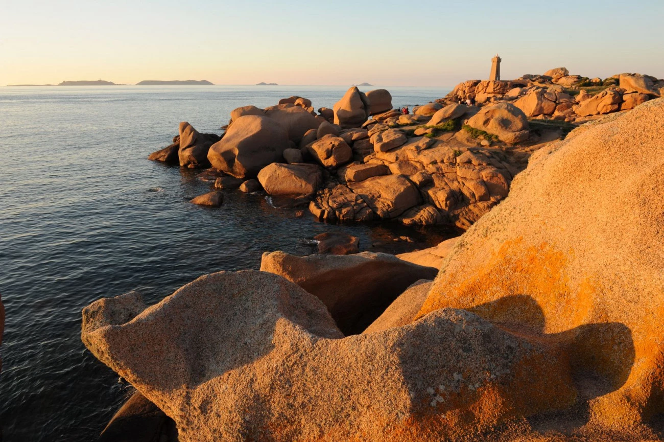 Les dames de la côte de granit rose Bretagne 