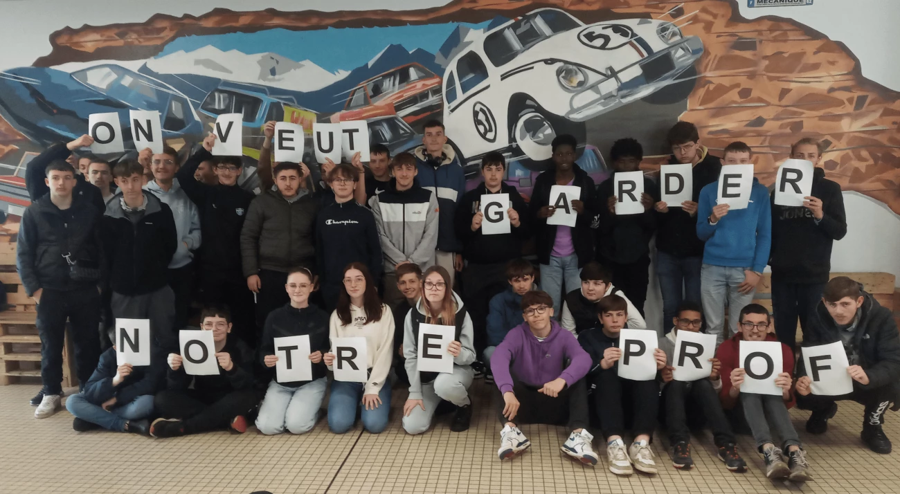 On veut garder notre prof' ! Luttes École Éducation Pétition à Signer 