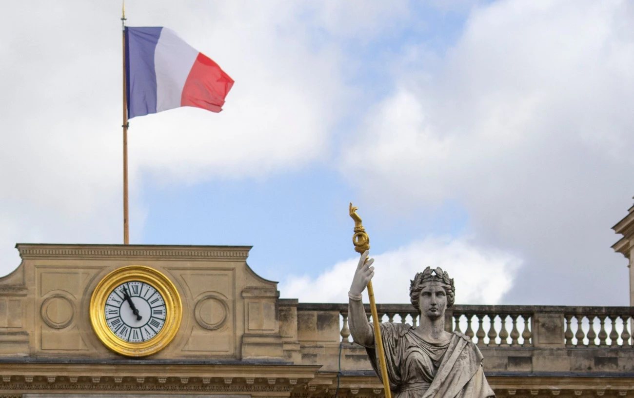 Qui détient la dette de la France ? Finance 