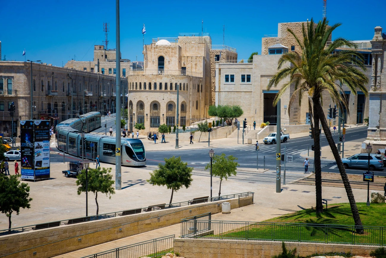 Un tramway pour une politique xénophobe Palestine Israël Cisjordanie 