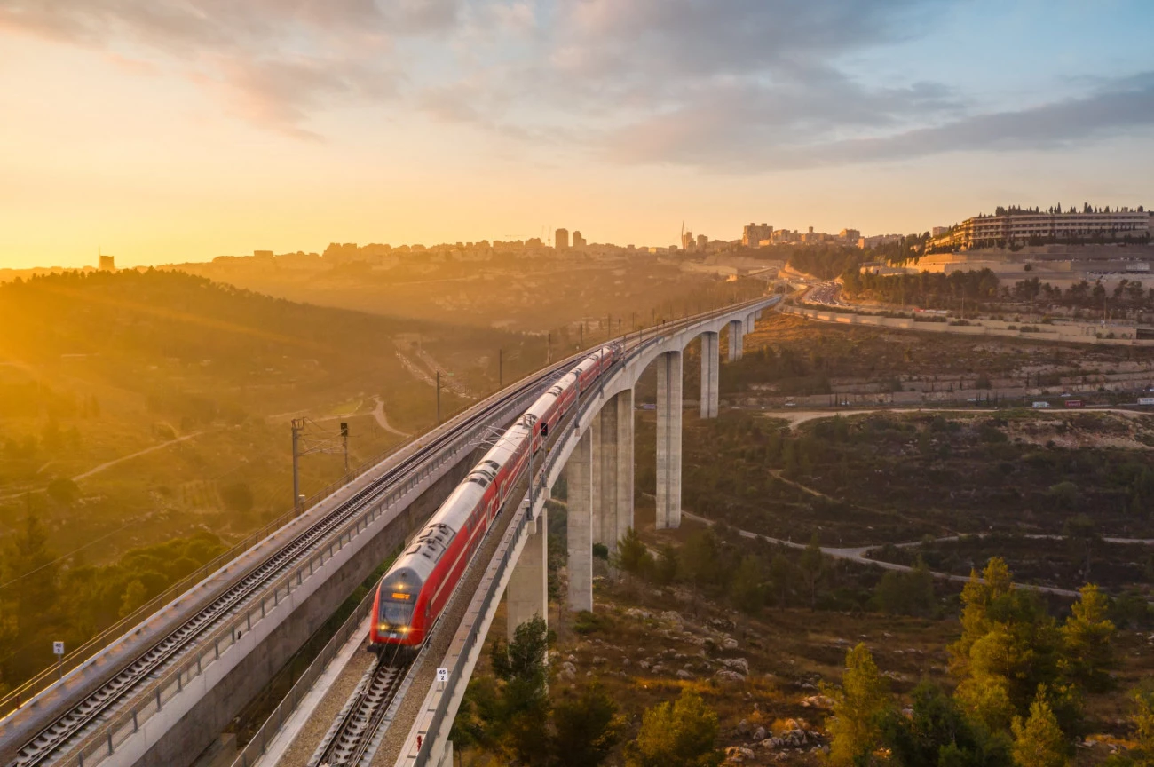 Un tram pour coloniser la Palestine Palestine Commerce Israël Guerre ONU Union européenne Liban 