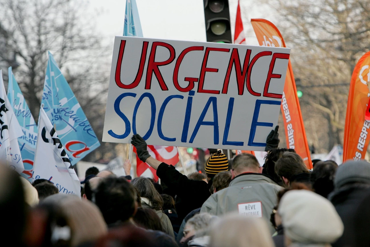 L'alignement des planètes pour la riposte sociale Luttes Syndicalisme Gouvernement Social 