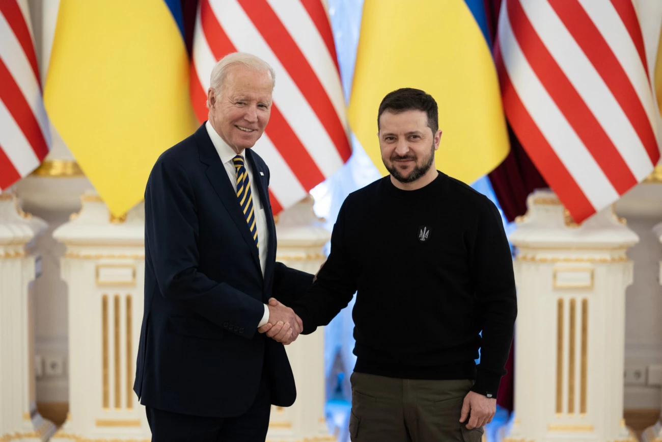 Le nouveau pari dangereux de Joe Biden en Ukraine Ukraine Russie Armement Guerre États-Unis 