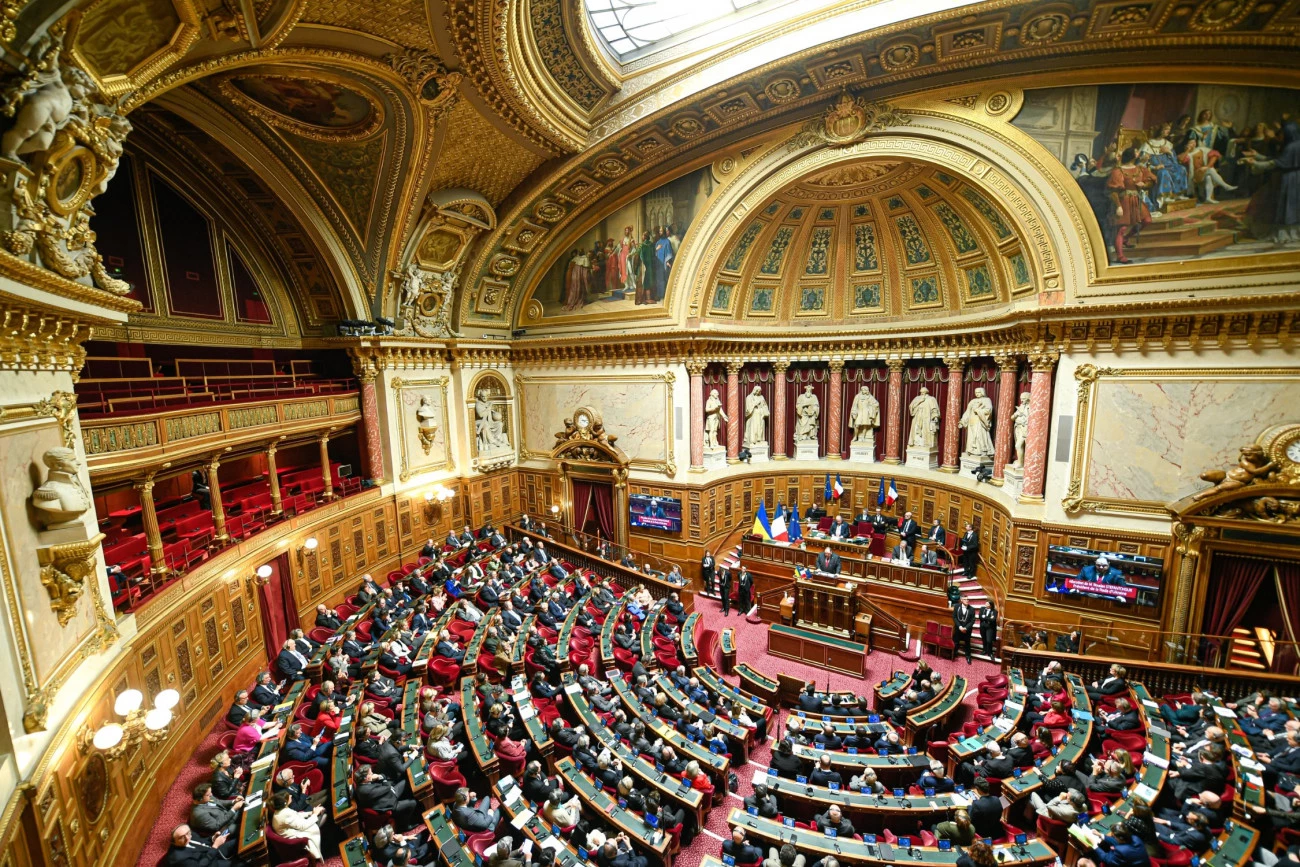 Le Sénat adopte une prise en charge intégrale des frais liés au cancer du sein Sénat PCF Santé 